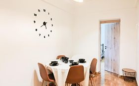 Spacious Family Apartment Anno Patisia 339